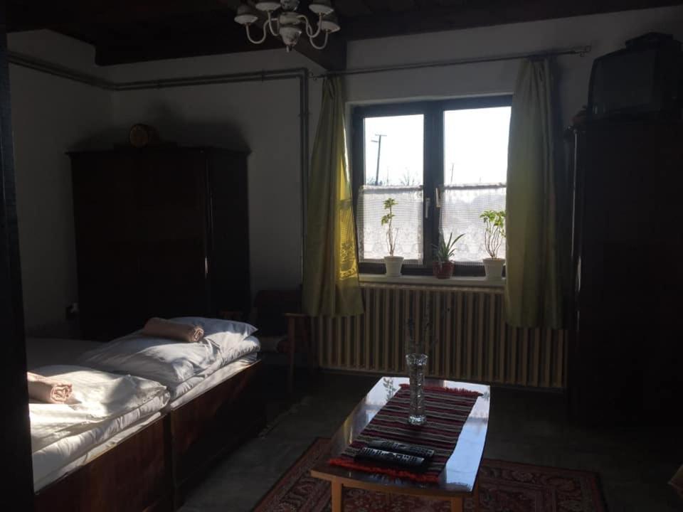 Hotel Oncsa Vendeghaz Gyöngyös Zewnętrze zdjęcie