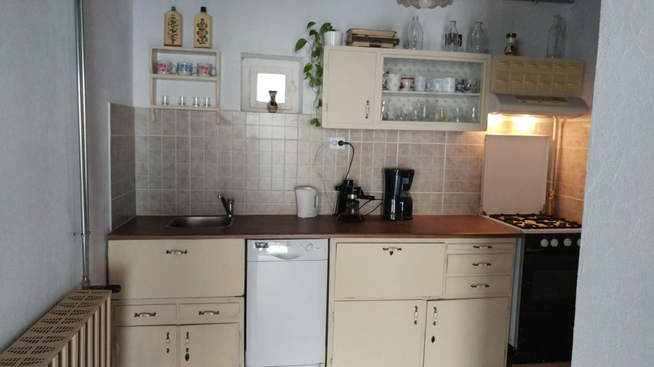Hotel Oncsa Vendeghaz Gyöngyös Zewnętrze zdjęcie