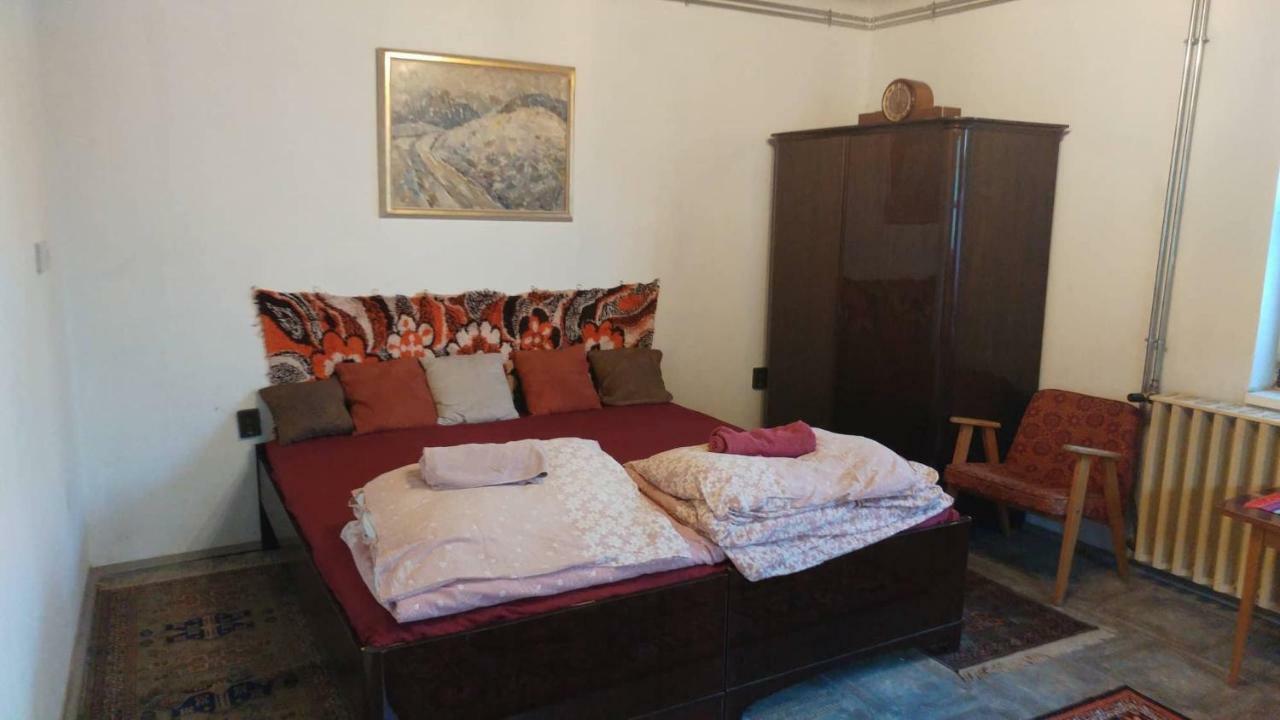 Hotel Oncsa Vendeghaz Gyöngyös Zewnętrze zdjęcie