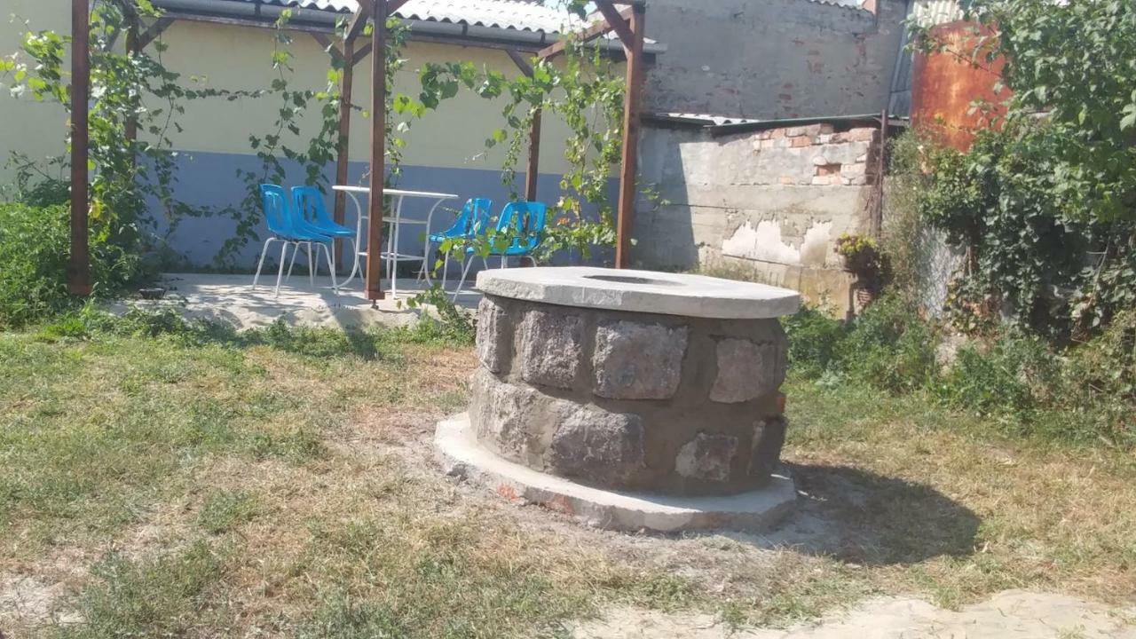 Hotel Oncsa Vendeghaz Gyöngyös Zewnętrze zdjęcie